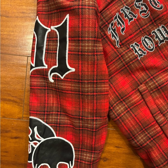First Row Red Plaid Men's Jacket with Patches - Picture 7 of 9